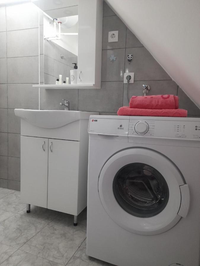 Family Apartmani Le ليسكوفاك المظهر الخارجي الصورة